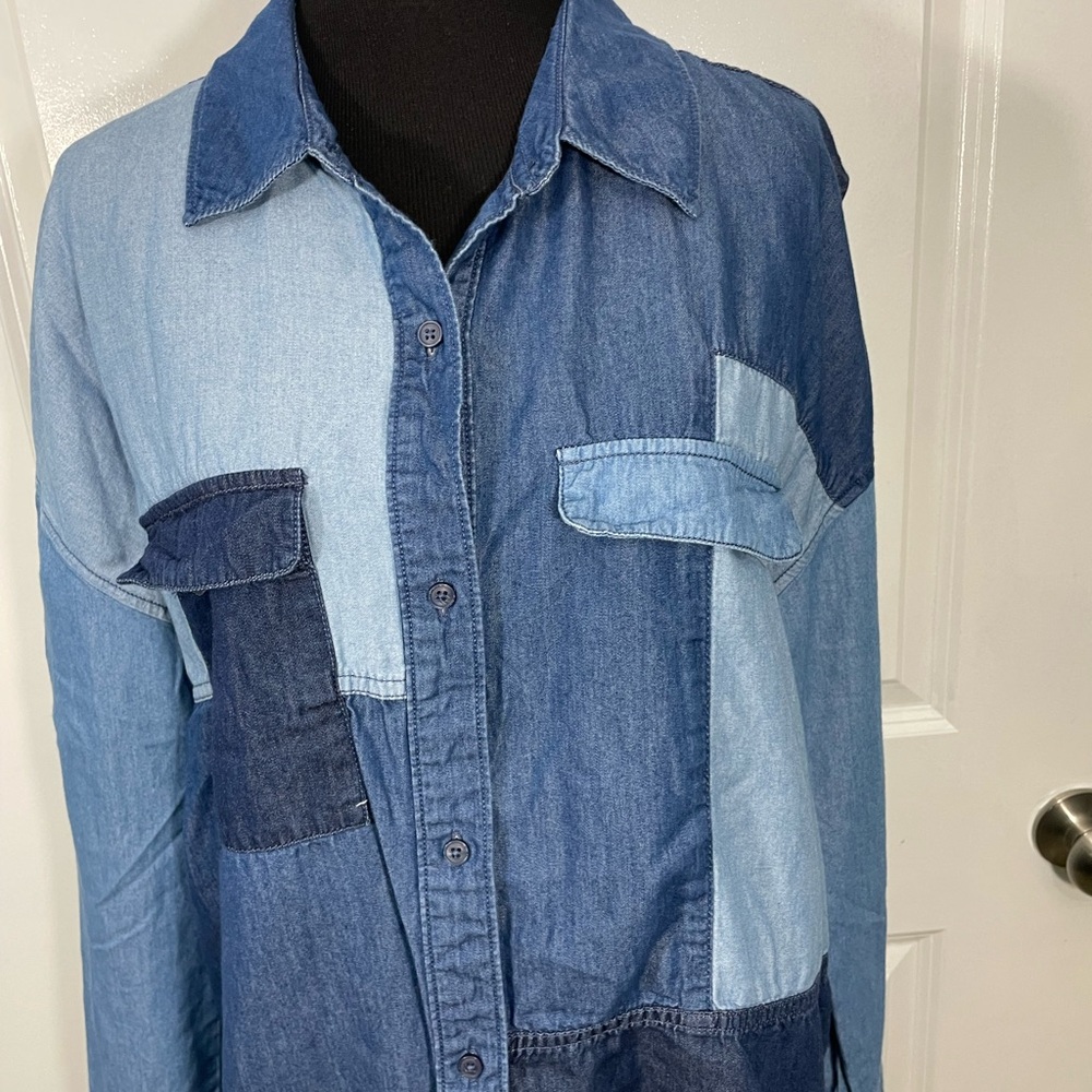 Anna Patchwork Denim Button-Up Shirt Size Large C… - image 2